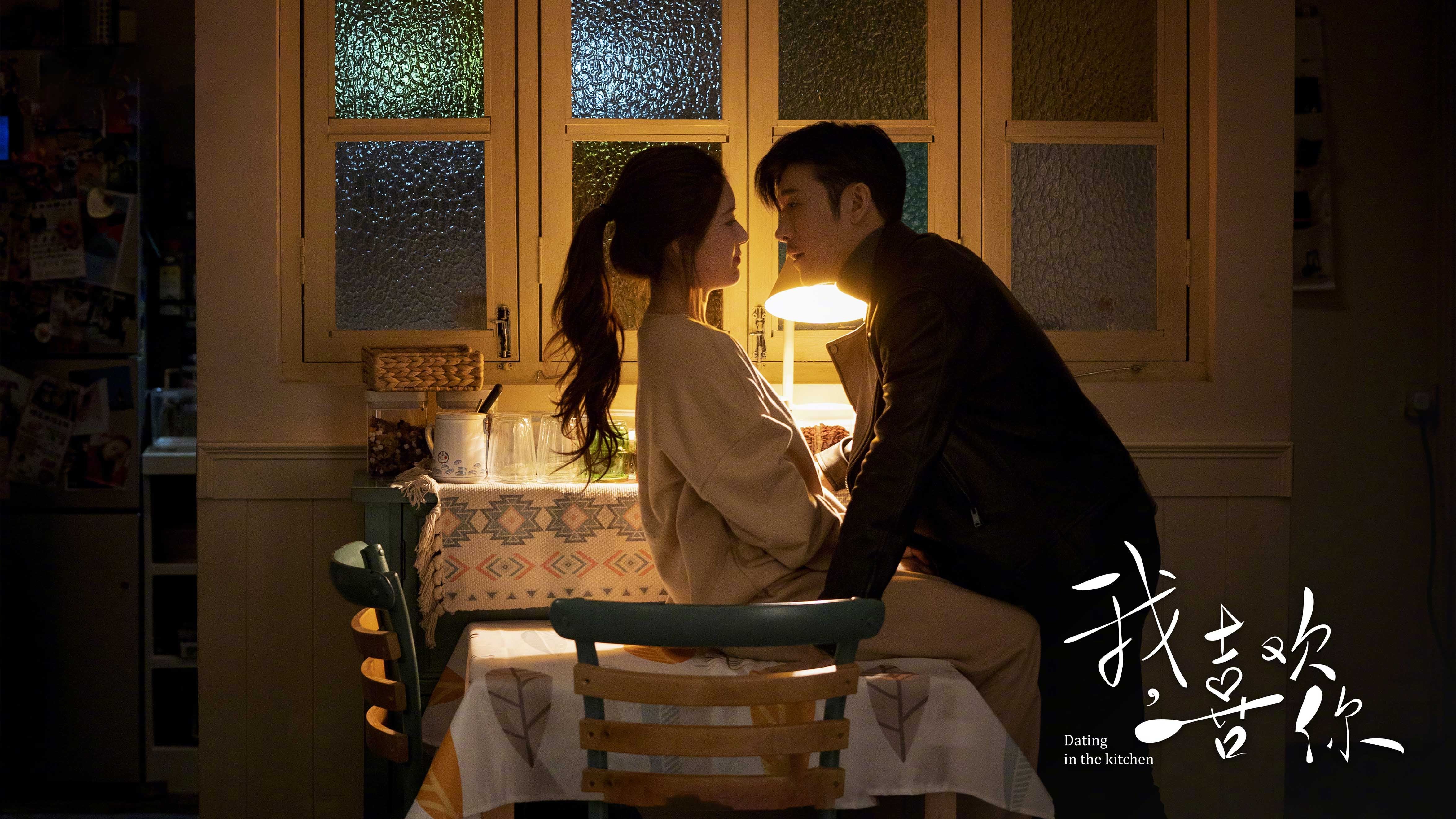 特色篮球主题市集成为城市文化节的重要亮点，篮球文化艺术节