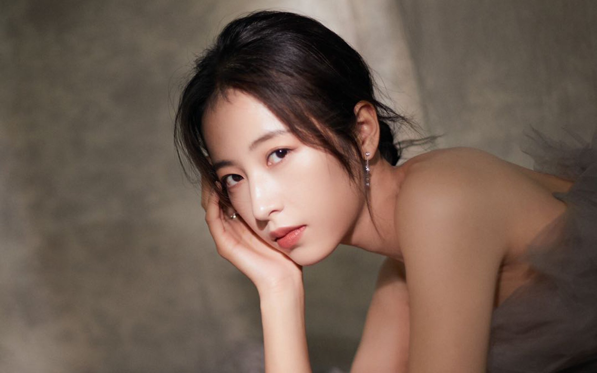 中国足球边后卫助攻落点分布数据分析，边后卫助攻后谁来补位