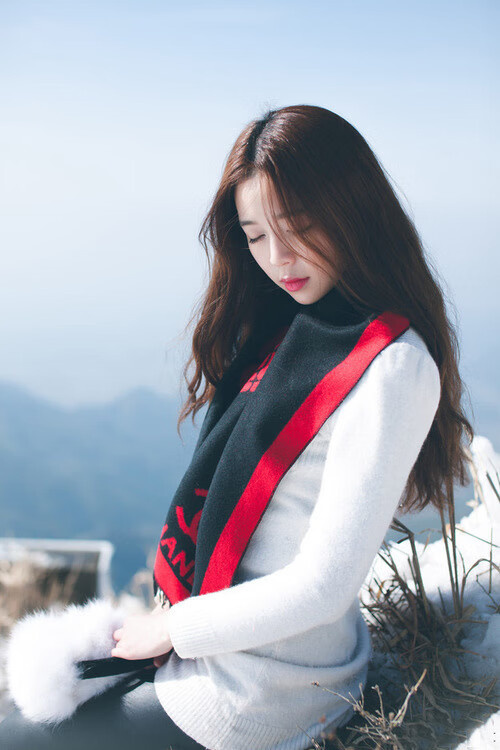 爱游戏平台-“新加坡世界游泳锦标赛：顶级选手争金拼搏，精彩绝伦”